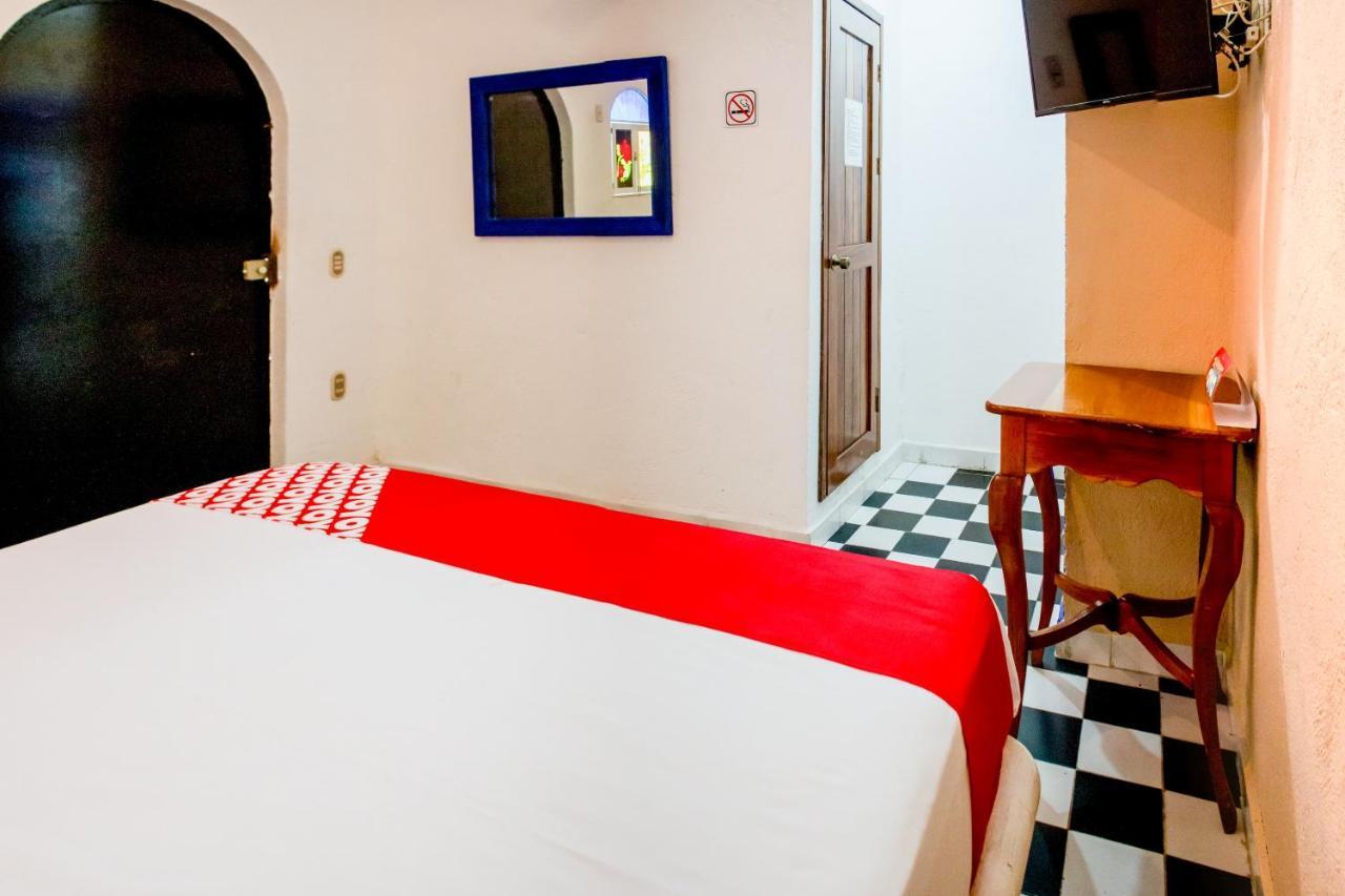 Hotel Isis Zihuatanejo
