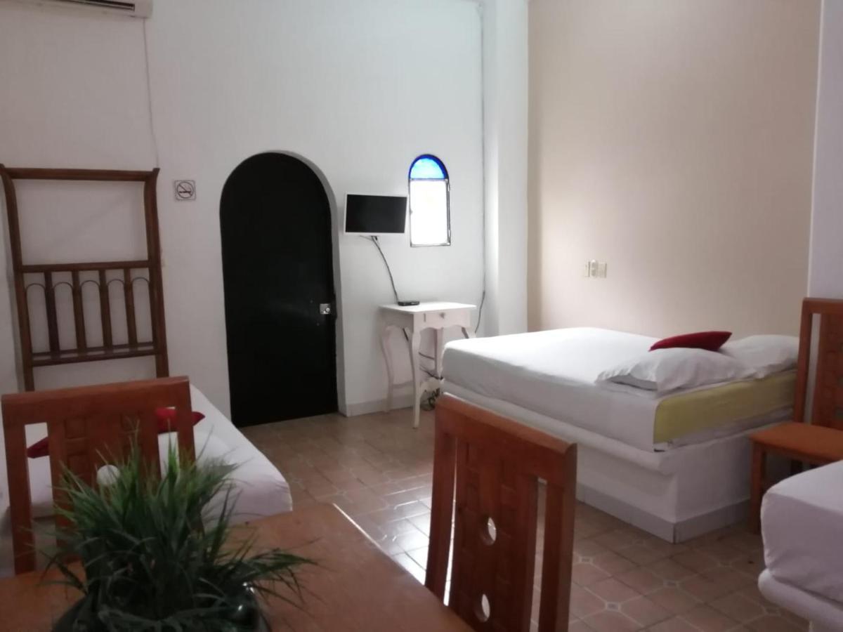 Hotel Isis Zihuatanejo